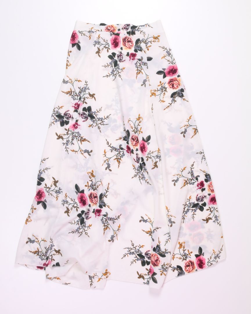 White Face Face Wrap Skirt, M