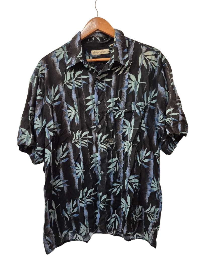 Munsingwear Patterned Button-Up Shirt Vintage
