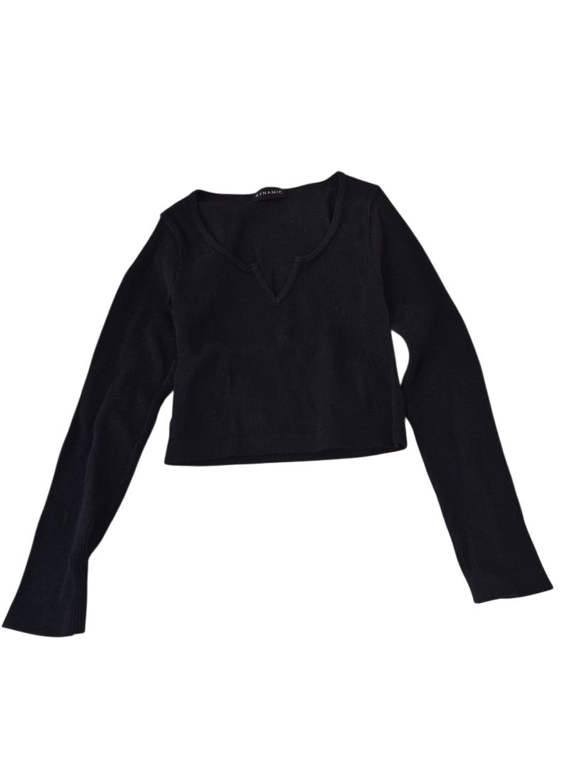 Dynamic V-Neck Cropped Long Sleeves