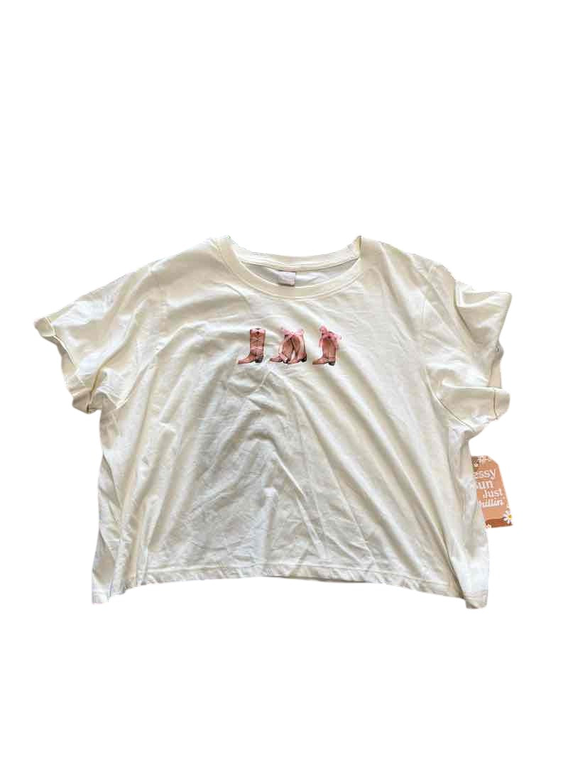 Messy Bun Just Chillin Graphic Tee Short Sleeves