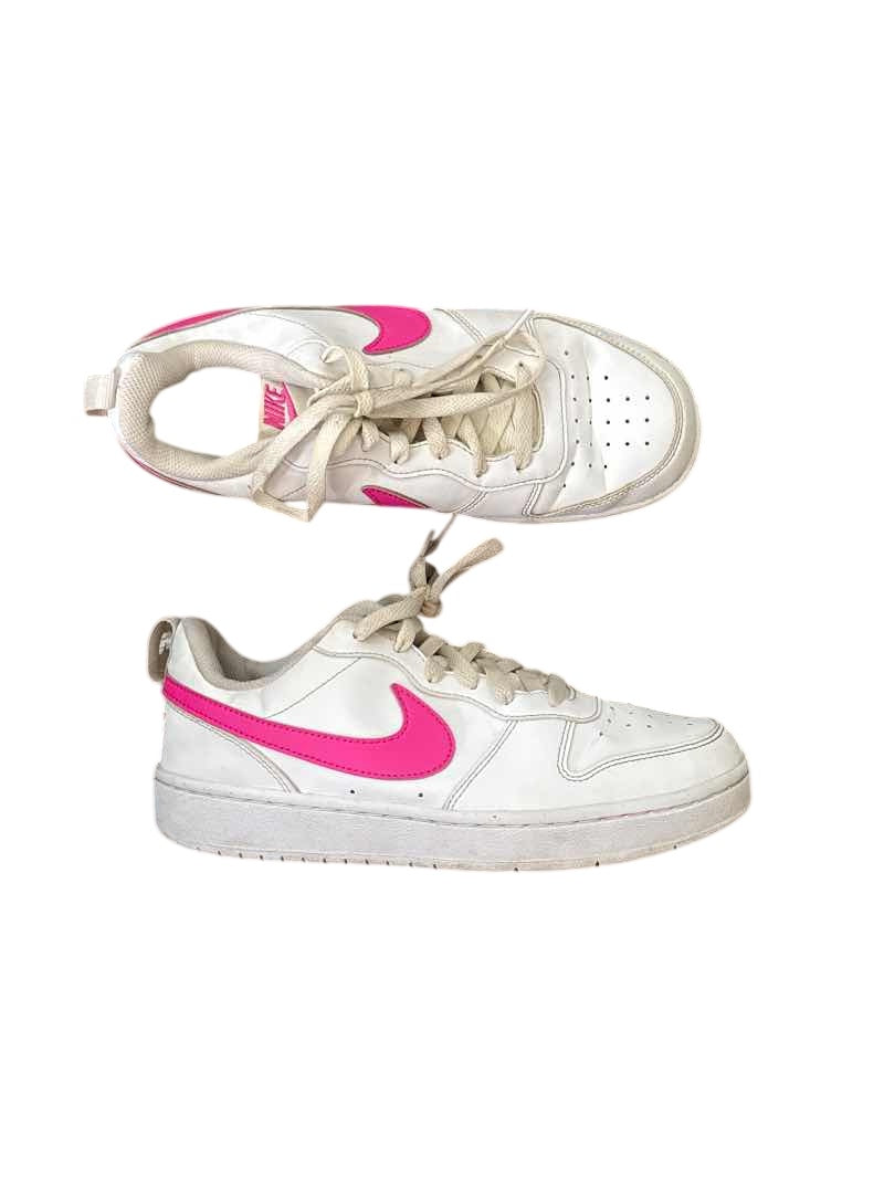 Nike Low-Top Sneakers Sneakers