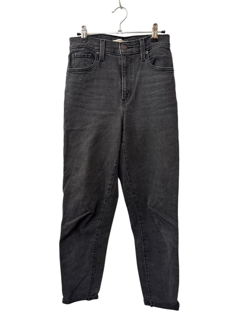 Levi’s Straight Leg Jeans