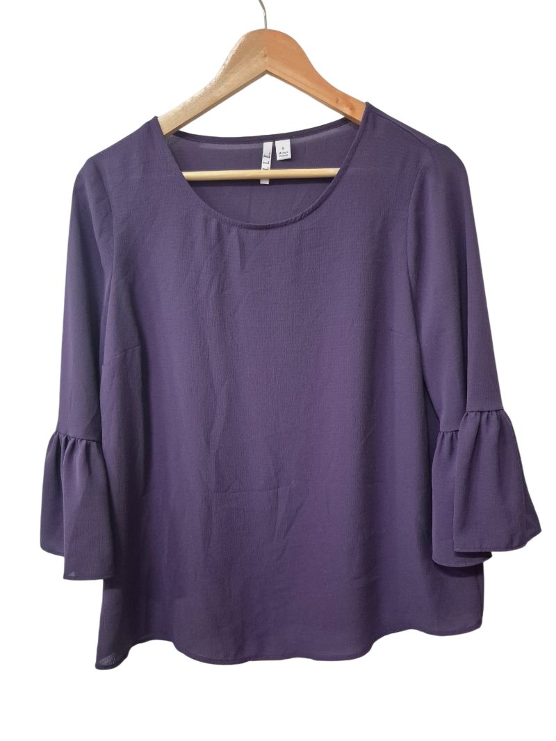 Elle Bell Sleeve Top Long Sleeves