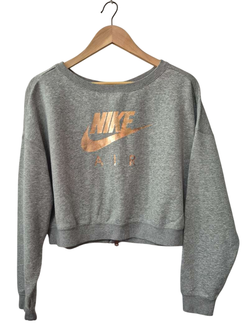 Nike Cropped Crewneck Long Sleeves