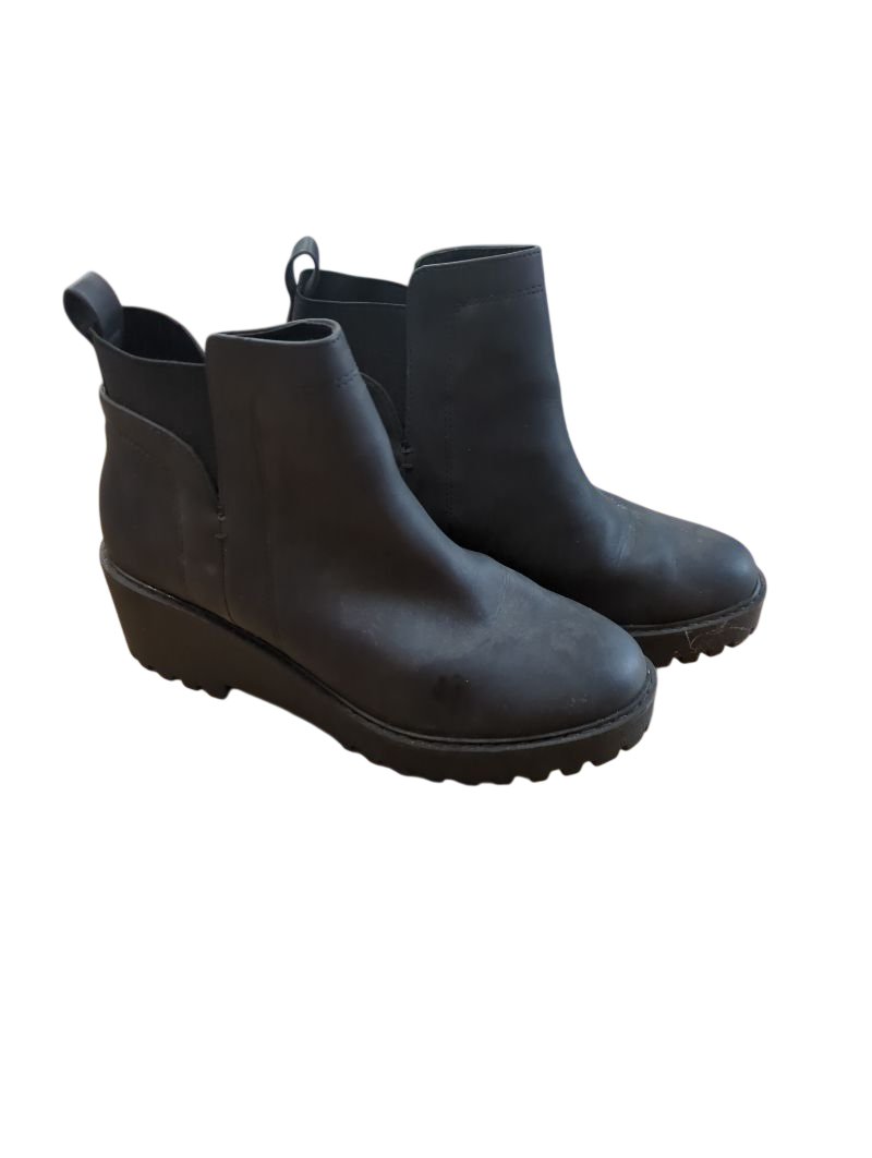 Platform Ankle Boots