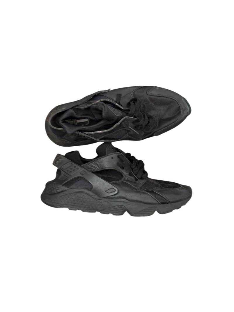 Nike Lace-Up Sneakers Sneakers