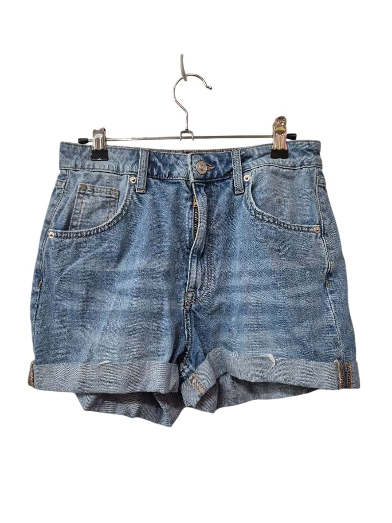 Divided Rolled Cuff Shorts