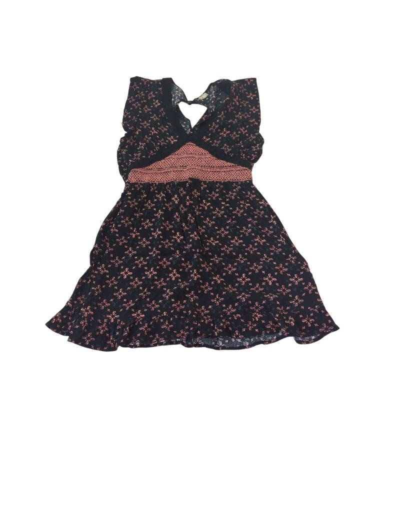 Eyeshadow Keyhole Floral Dress Dresses