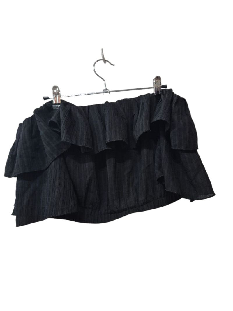 Ruffled Off-Shoulder Short Sleeves