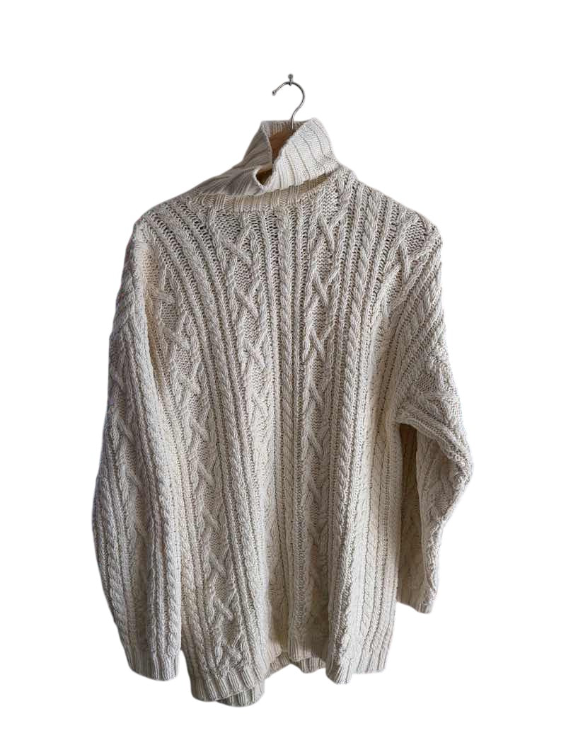 Gap  Cable Knit Sweater Vintage