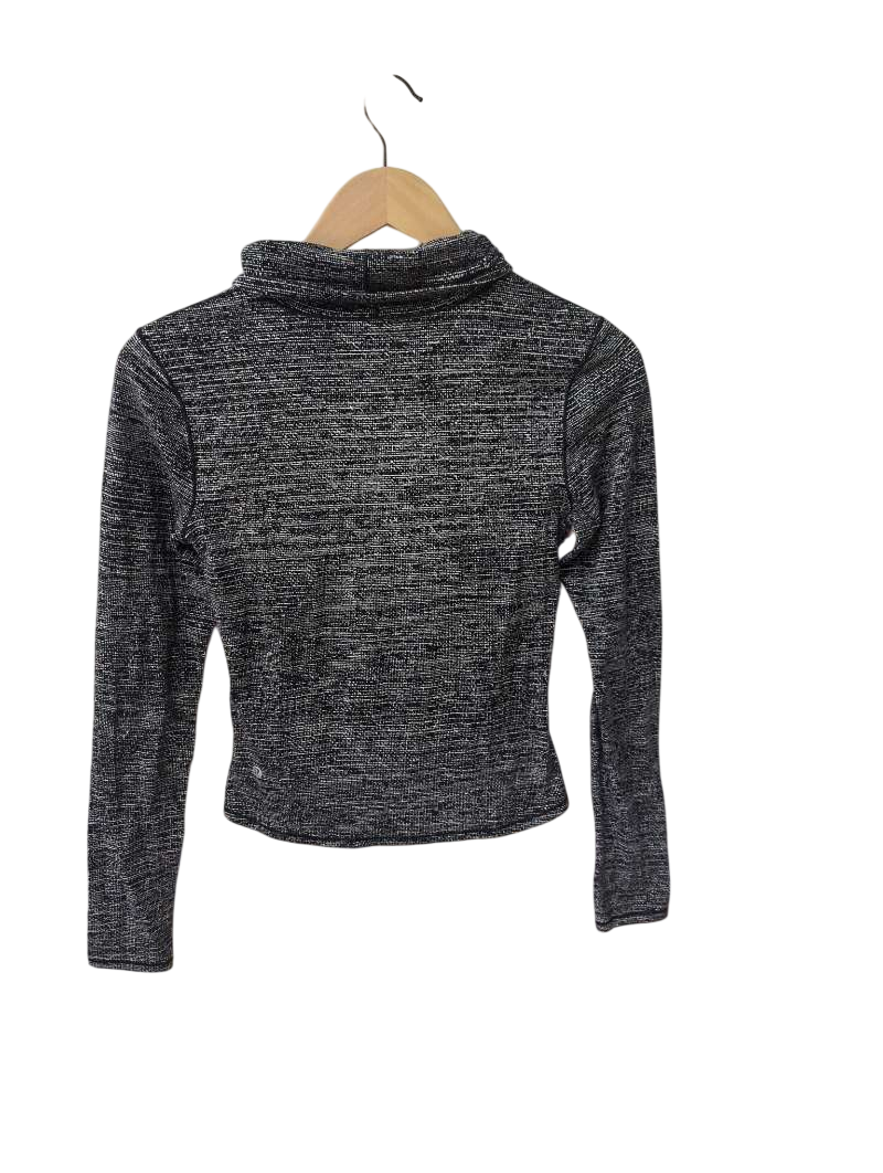 Lululemon Cropped Turtleneck Athletic