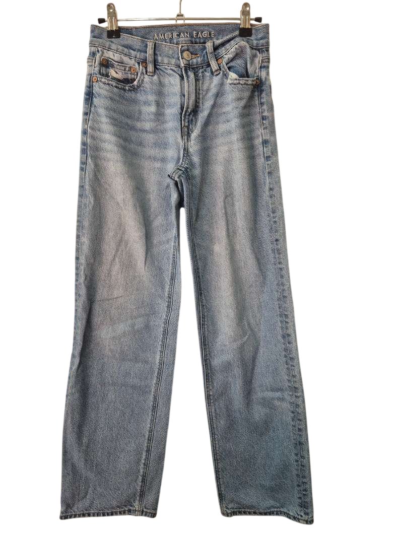 American Eagle Straight Leg Jeans