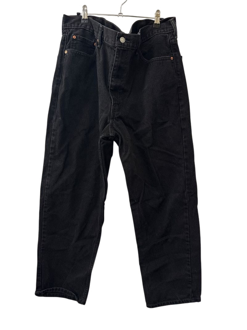 Levi’s Straight Leg Jeans
