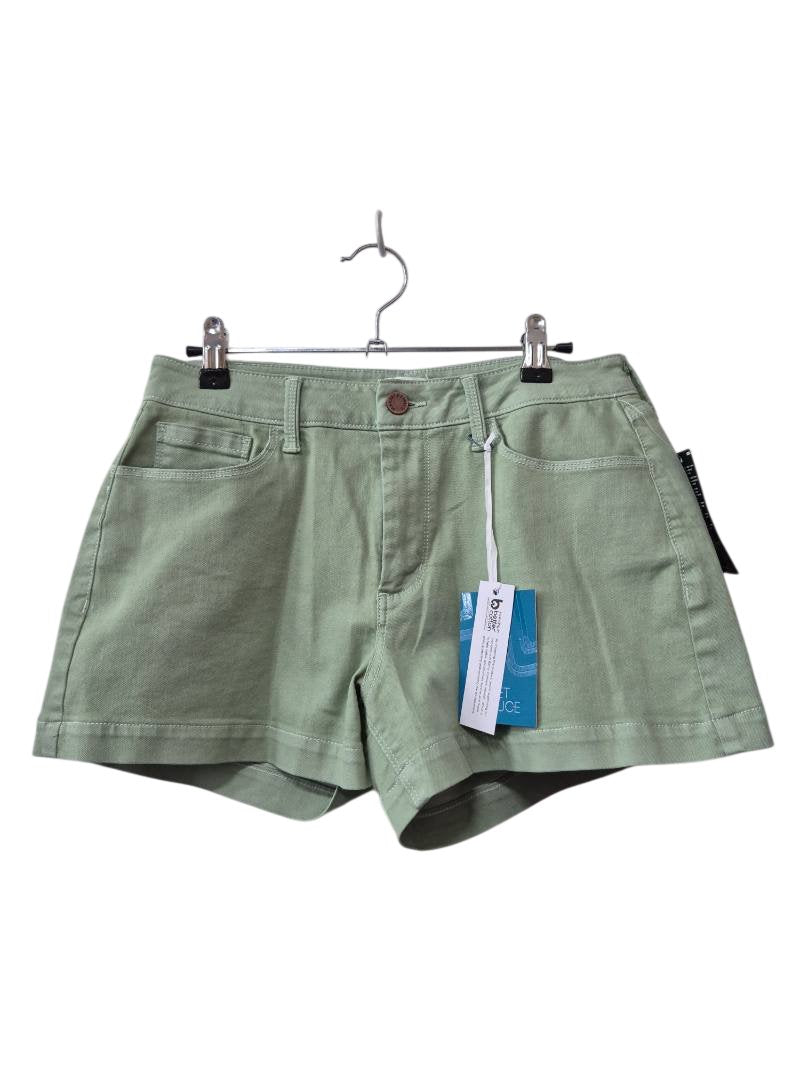 Market Spruce Straight Leg Shorts