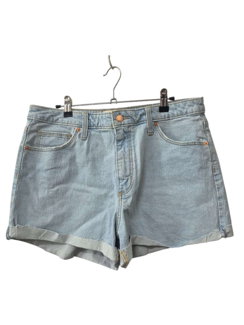 Universal Thread Rolled Hem Shorts
