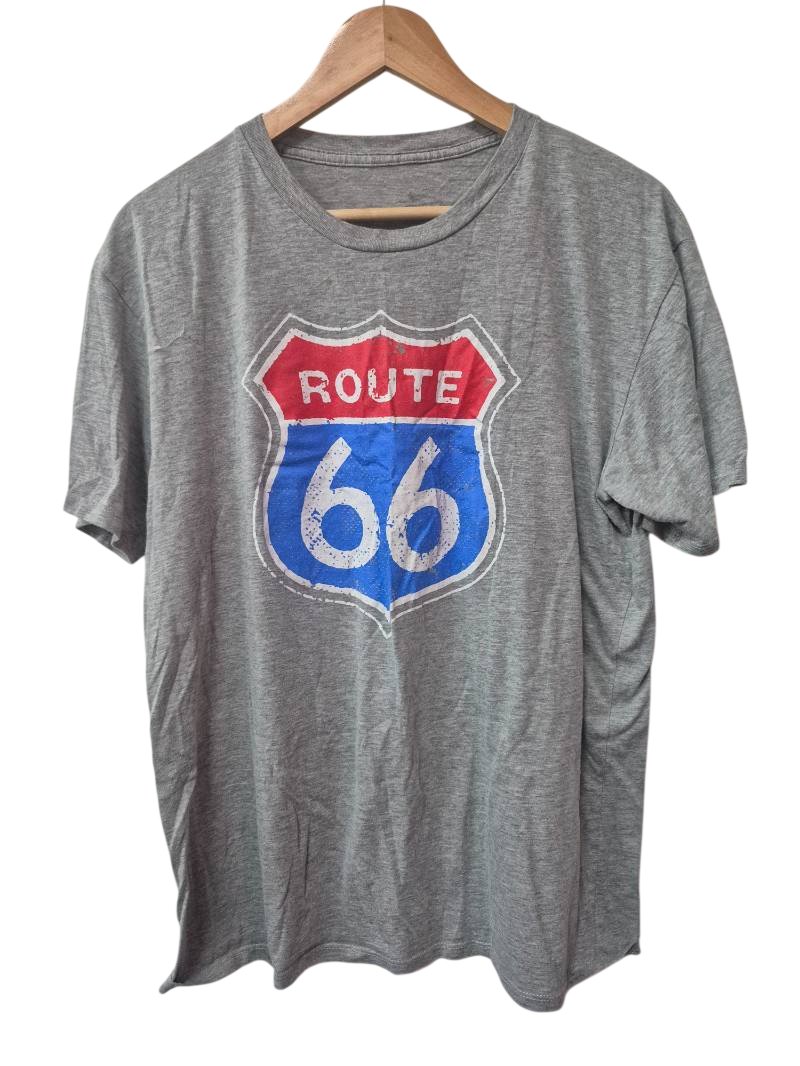 Graphic Tee Short Sleeves