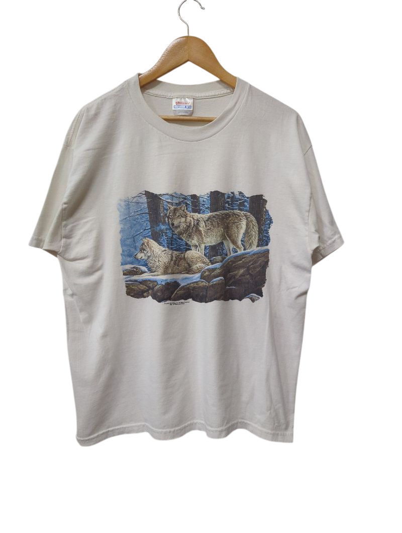 Hanes Wolf Graphic Tee Vintage