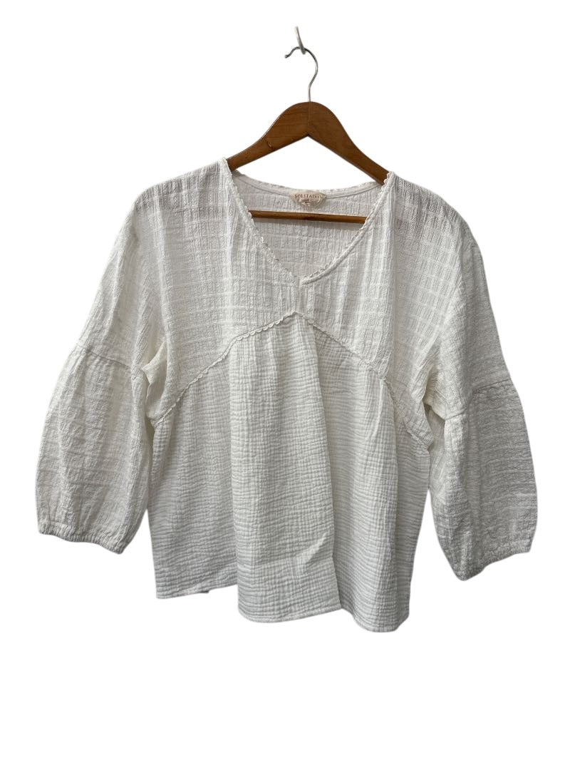 Solitaire Textured V-Neck Long Sleeves