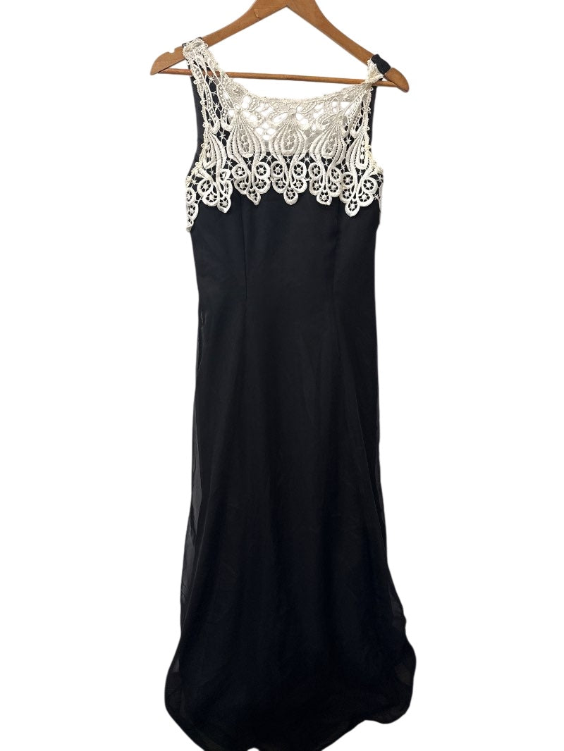 Lace Trim Dress Vintage