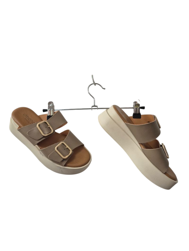 Simona Rossi Double Buckle Sandals