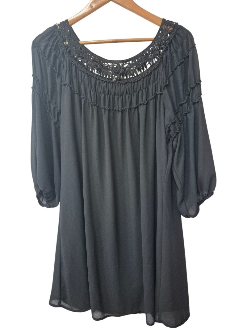 Heart Soul Lace Neckline Dresses