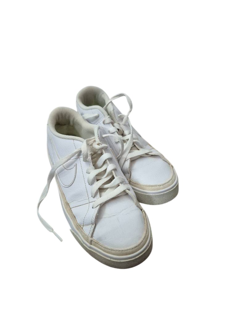 Nike Low Top Sneakers