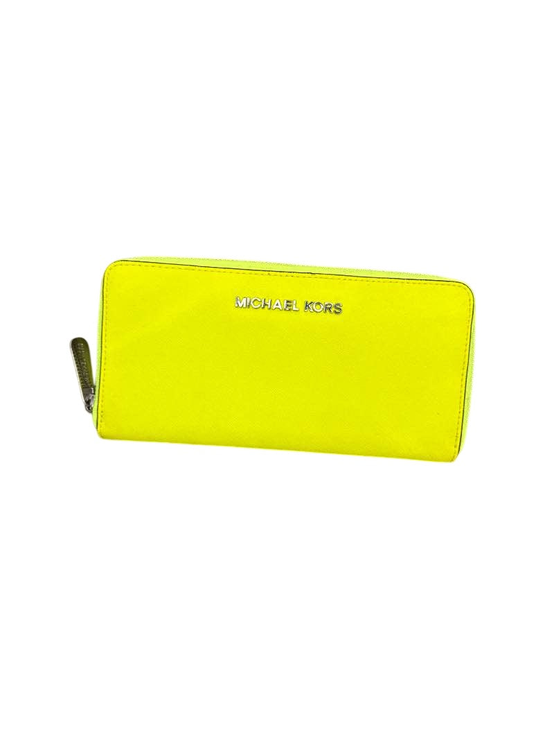 Micheal Kors Zip-Around Wallet Handbags