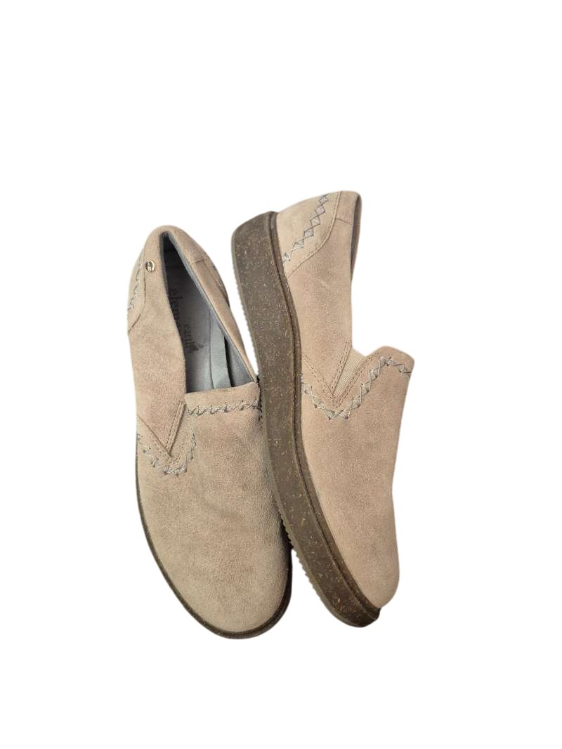Earth Elements Slip-On Suede Flats