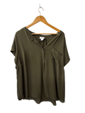 Liz Claiborne  V-Neck Tunic Short Sleeves