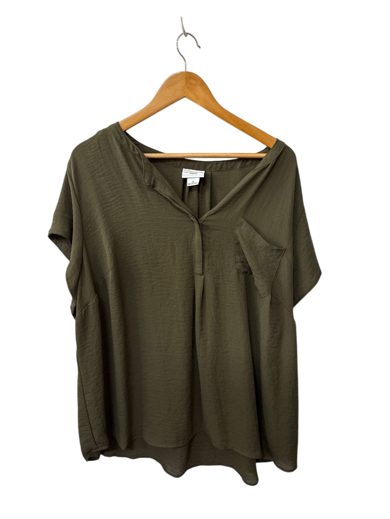 Liz Claiborne  V-Neck Tunic Short Sleeves