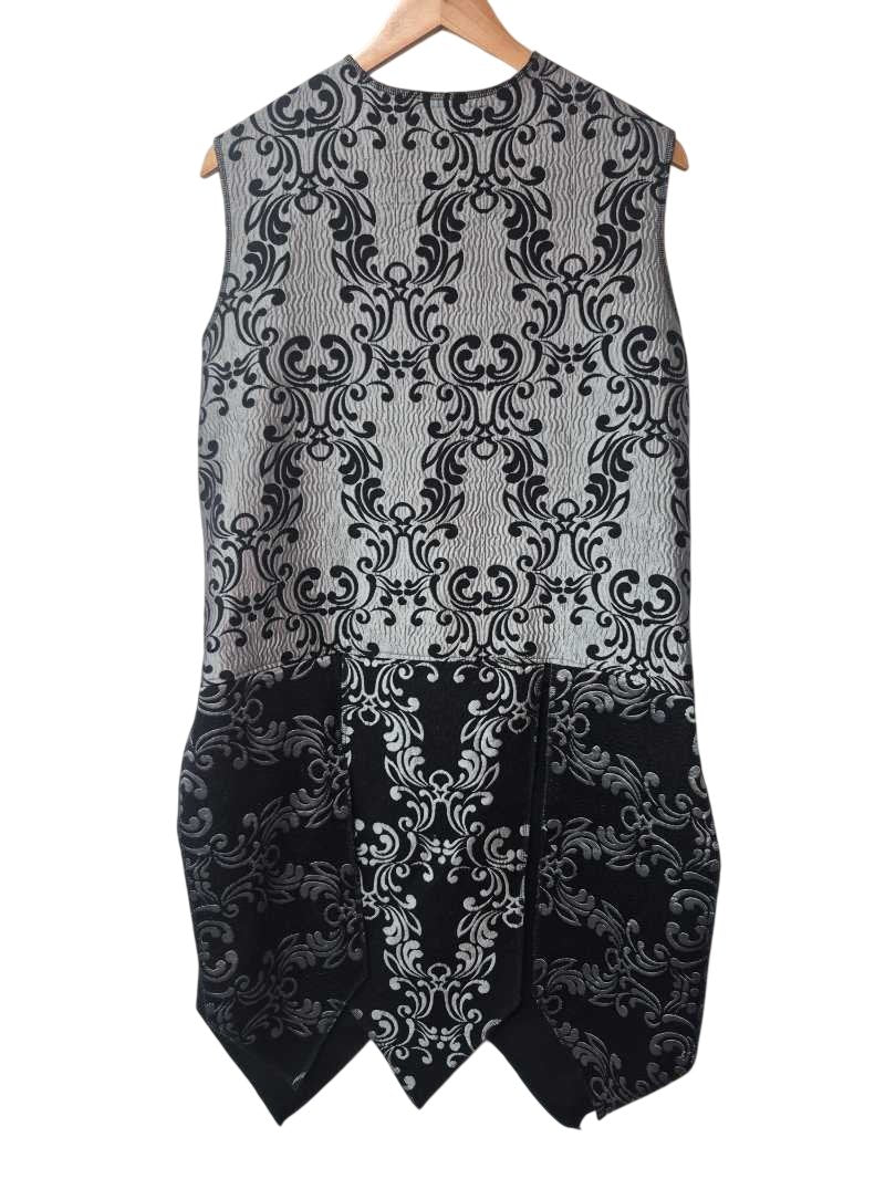 Sleeveless Patterned Dresses