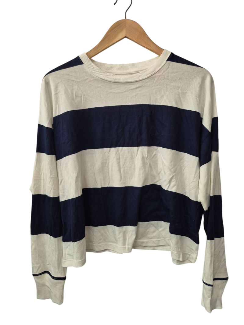SO Striped Crewneck Long Sleeves
