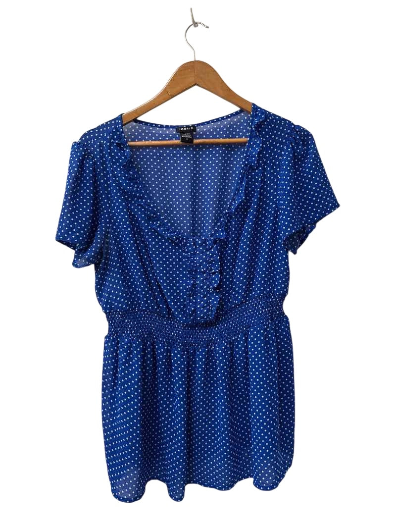 Torrid Polka Dot Blouse Short Sleeves