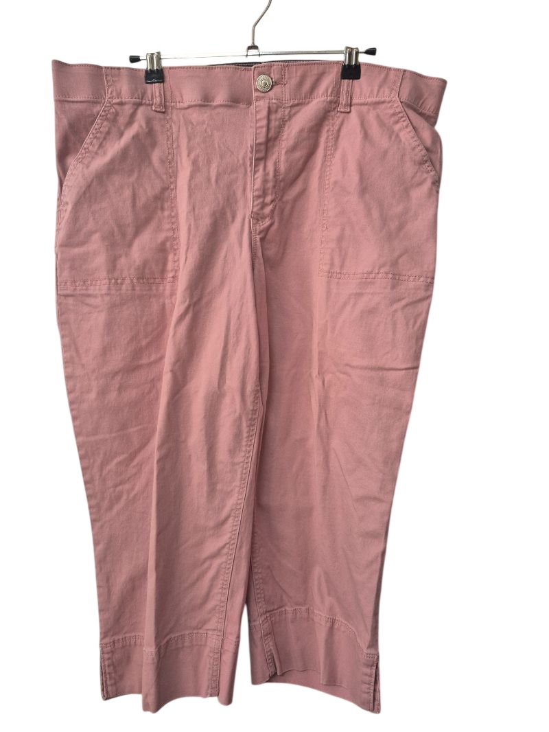 Gloria Vanderbilt Cropped Straight Leg Pants
