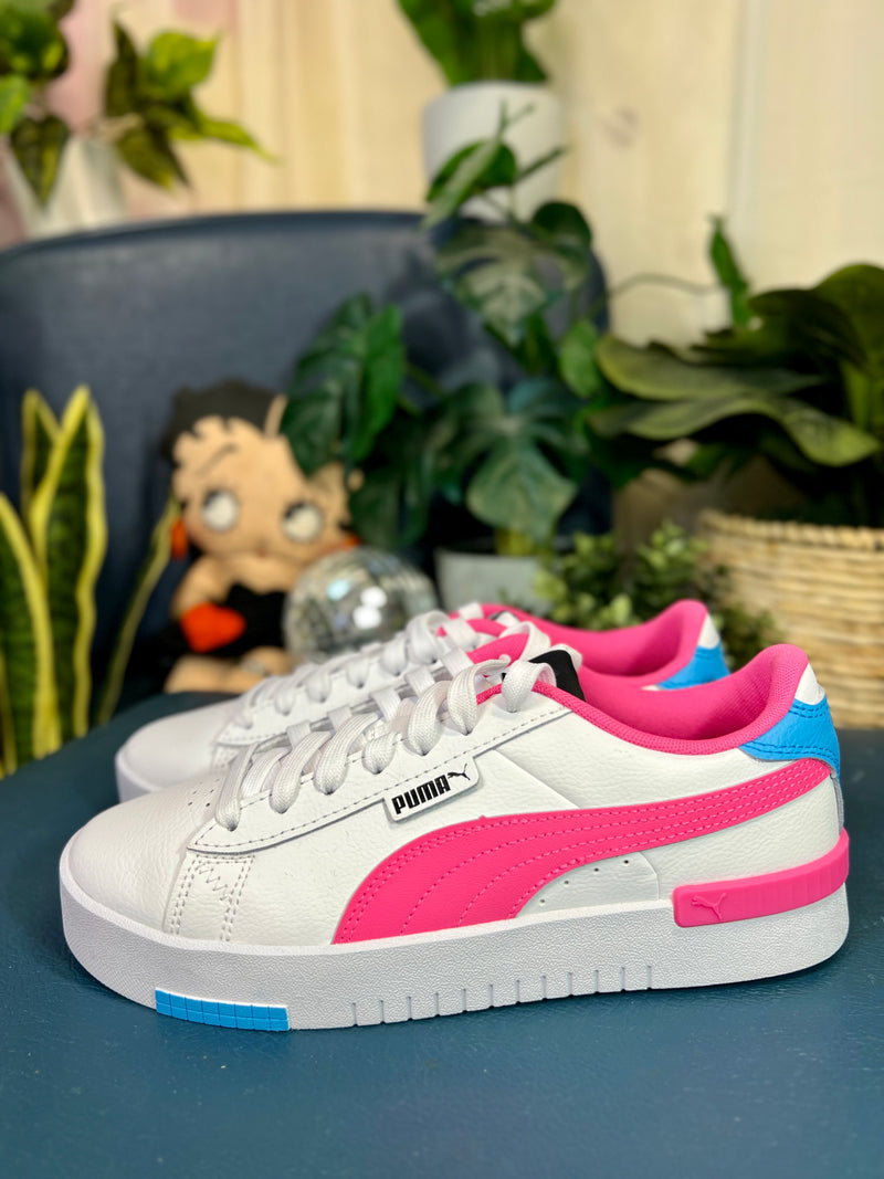 Neon Pink and White Puma Jada SC Sneakers, 8.5