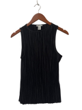 H&M Sleeveless Crewneck Tanks