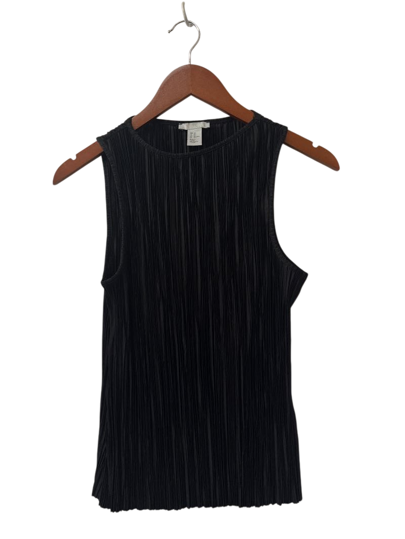 H&M Sleeveless Crewneck Tanks