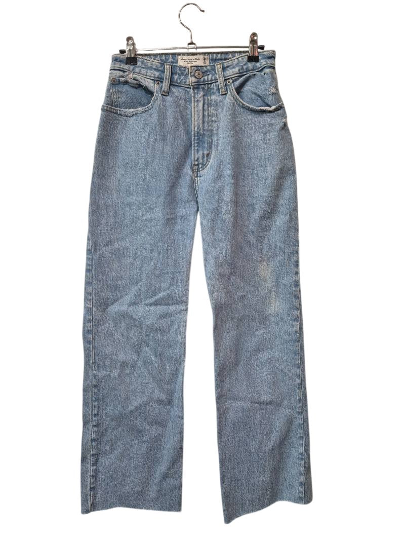 Abercrombie & Fitch Straight Leg Jeans