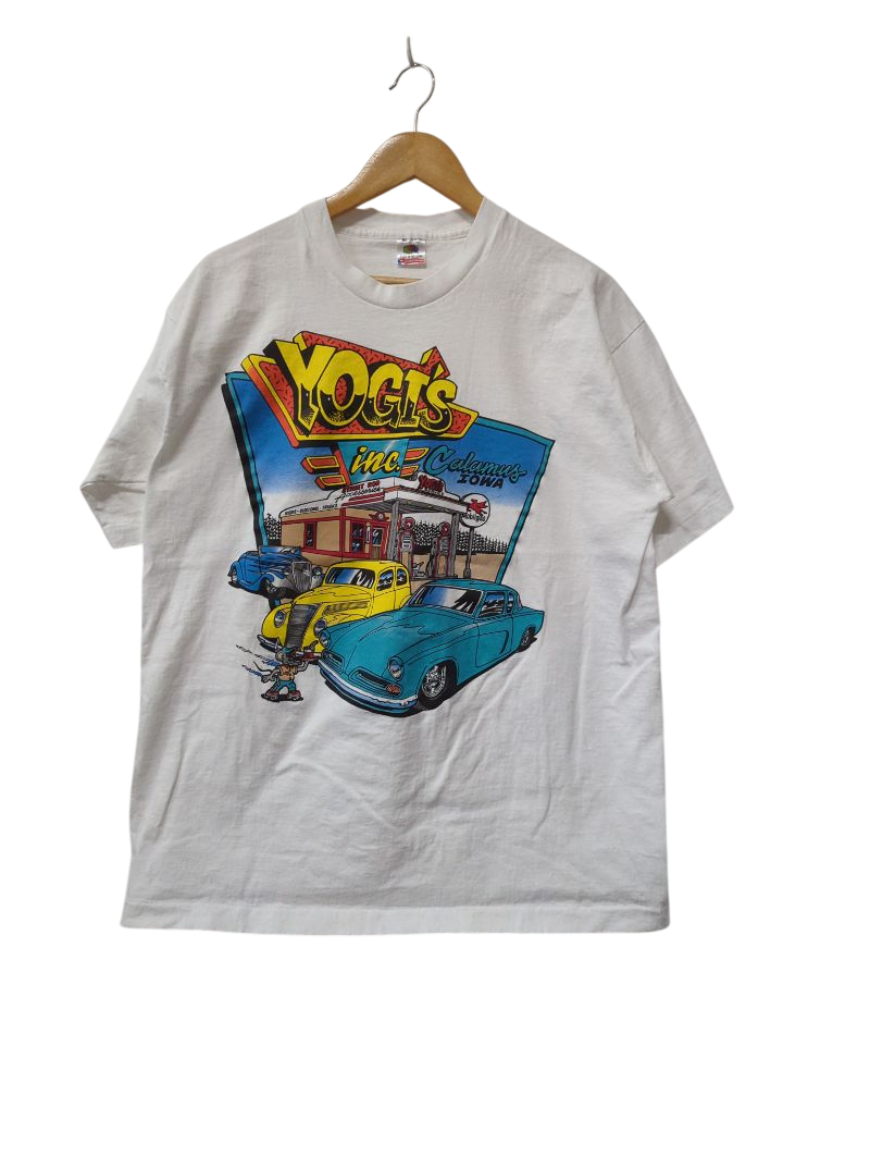 Fruit of the Loom Graphic Tee Vintage