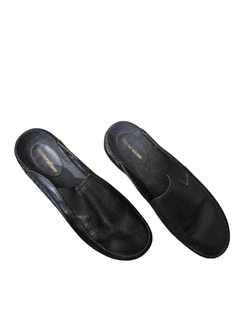 Naturalizer Slip-On Flats Flats
