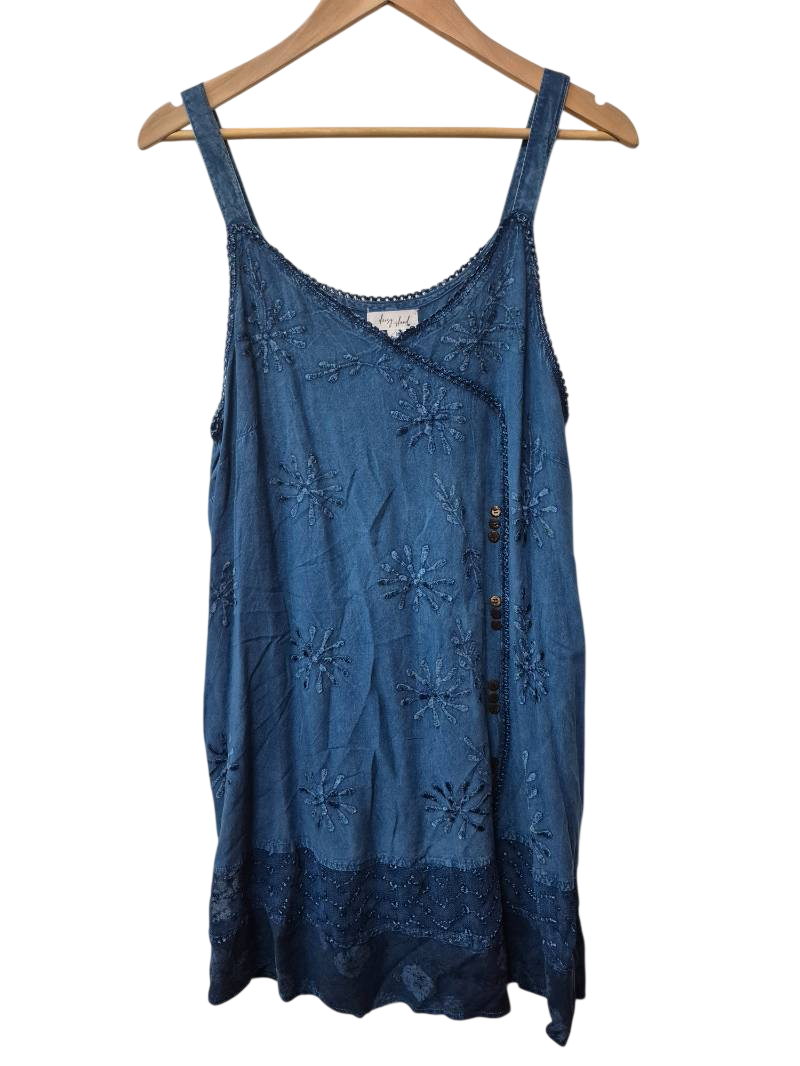 Daisy Island Embroidered Sleeveless Dresses