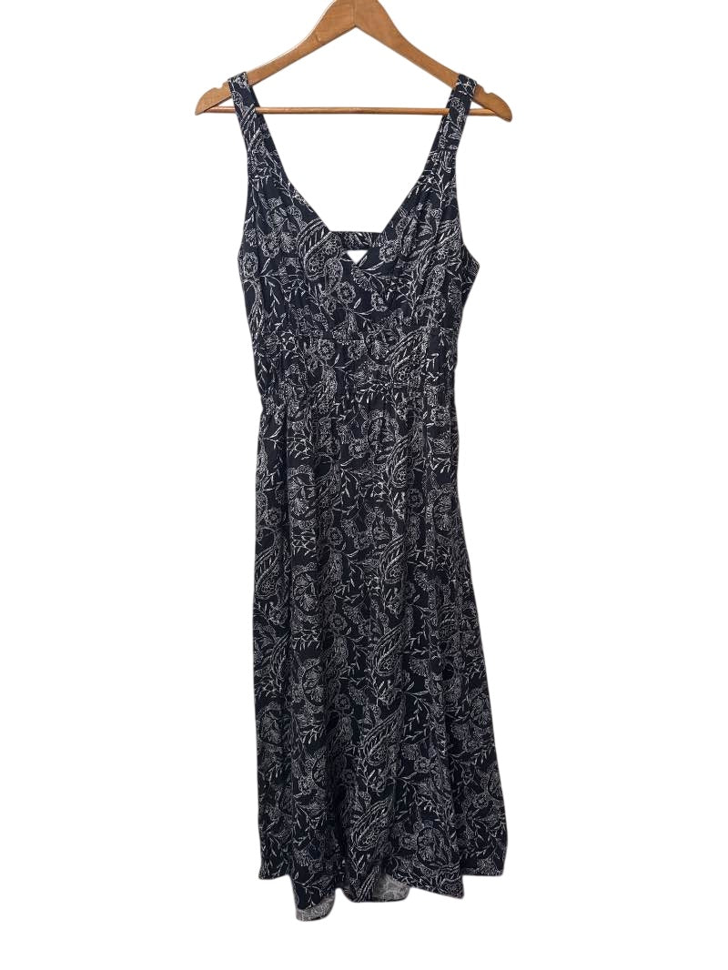 Universal Thread Sleeveless Floral Dresses