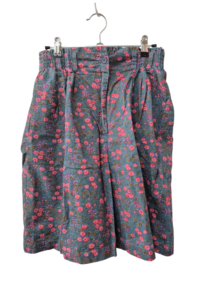 Capacity Vintage Floral Skirt Vintage