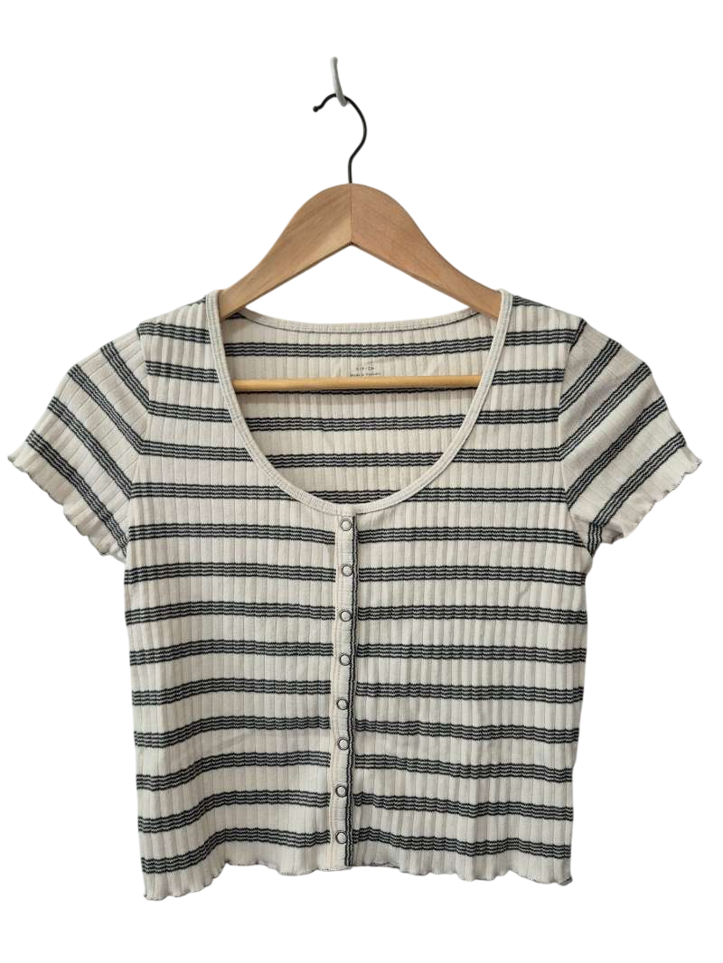 American Eagle Striped Button-Up Short Sleeves