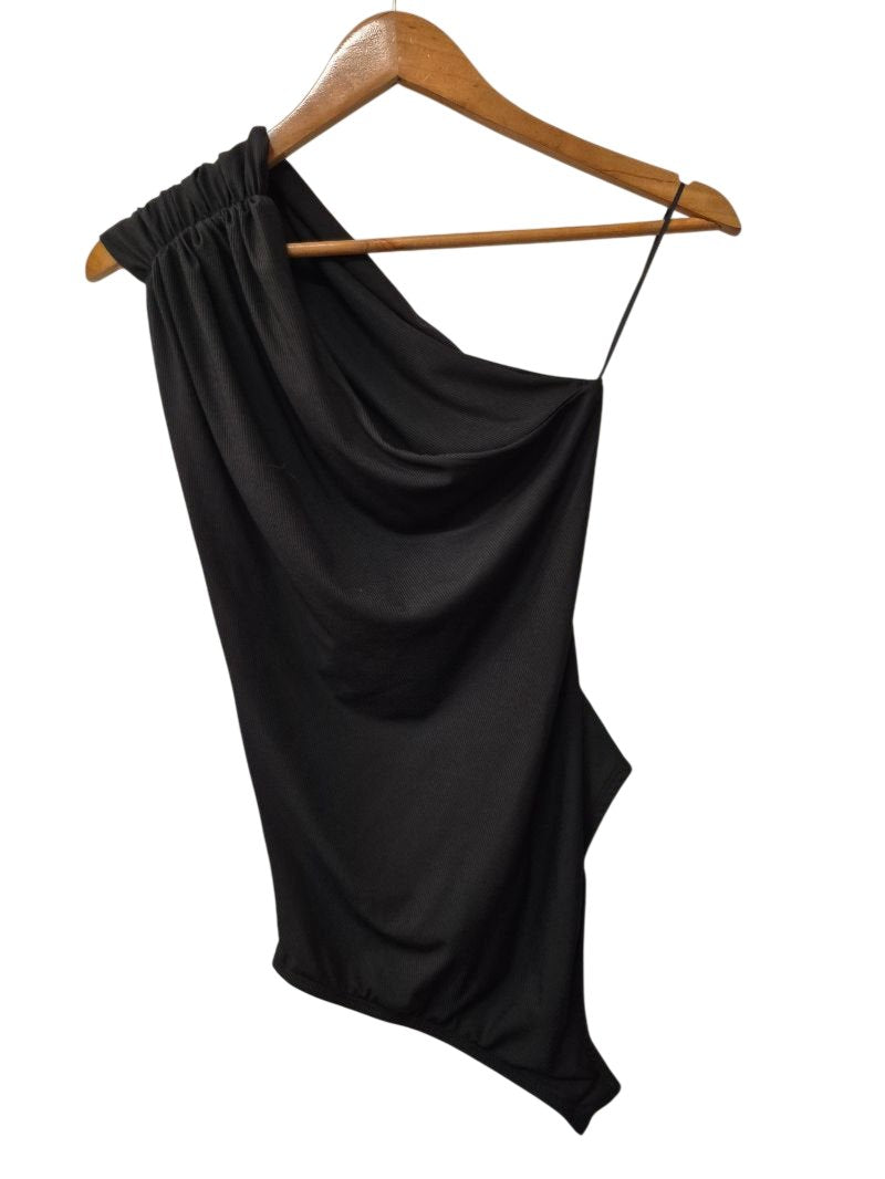 Skylar Rose One-Shoulder Tank Tanks