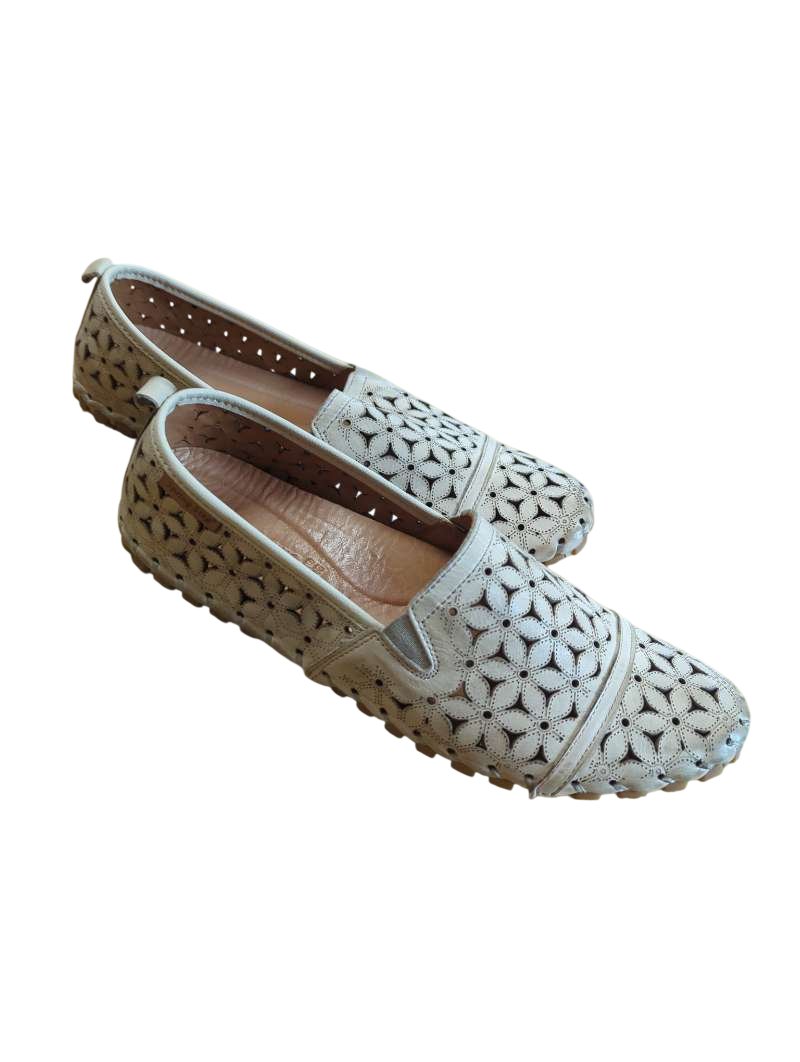 Spring Step  Laser Cut Flats