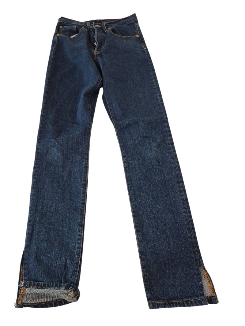 Levis Straight Leg Jeans