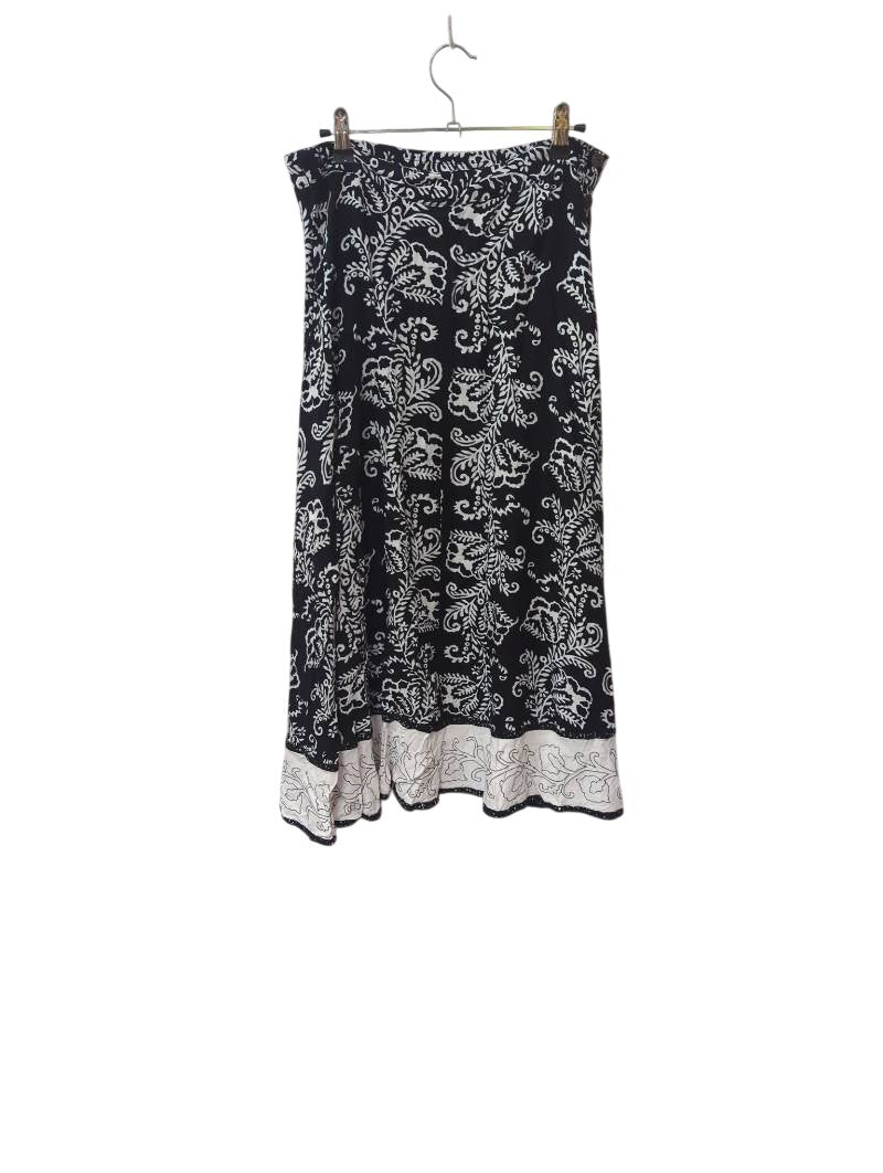 Soft Surroundings  A-Line Floral Skirt