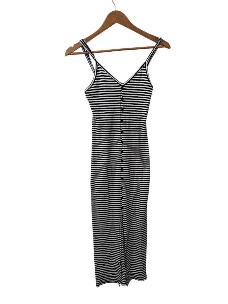 Vici Striped Buttoned Midi Dresses