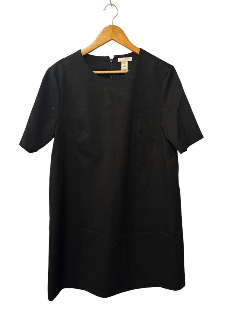 H&M Short Sleeve Shift Dresses